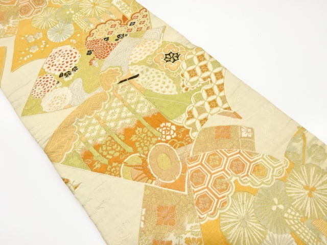 アンティーク　読本に御所車・鼓・花・古典柄模様織り出し丸帯（材料）